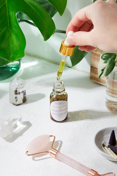 Anti Aging / Youth Serum / Facial Serum / Butter Me Up Organics / Pung.G